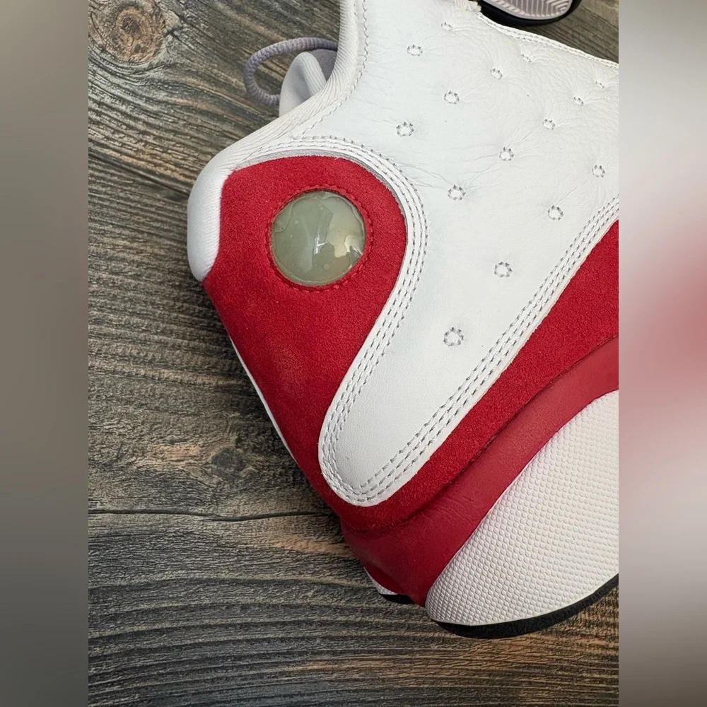 NIB AIR JORDAN 13 RETRO